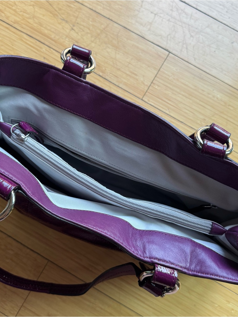Coach Patent Shoulder Bag in Plum - Picture 5 of 6